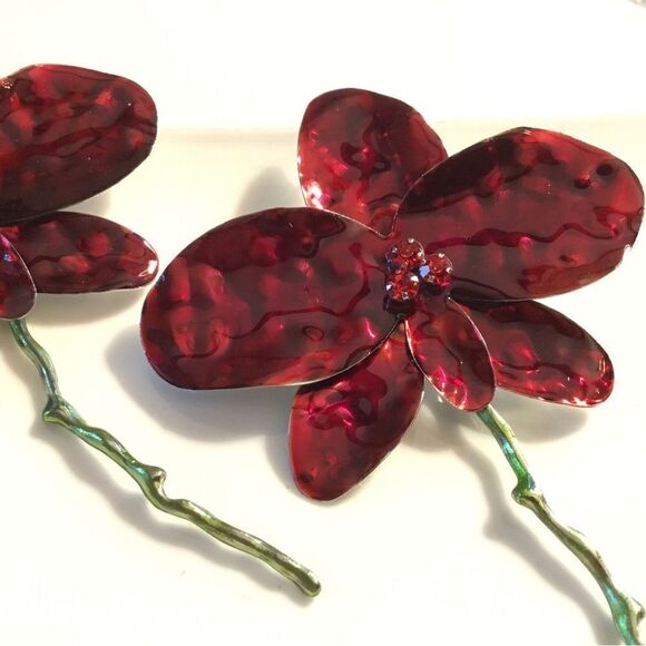 Zara Enameled Flower Earrings - Picture 5 of 7